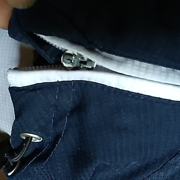 Adidas men's hooded jacket, navy medium - Picture 12 of 13